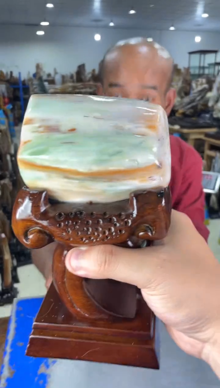 硅化玉未镶嵌摆件4