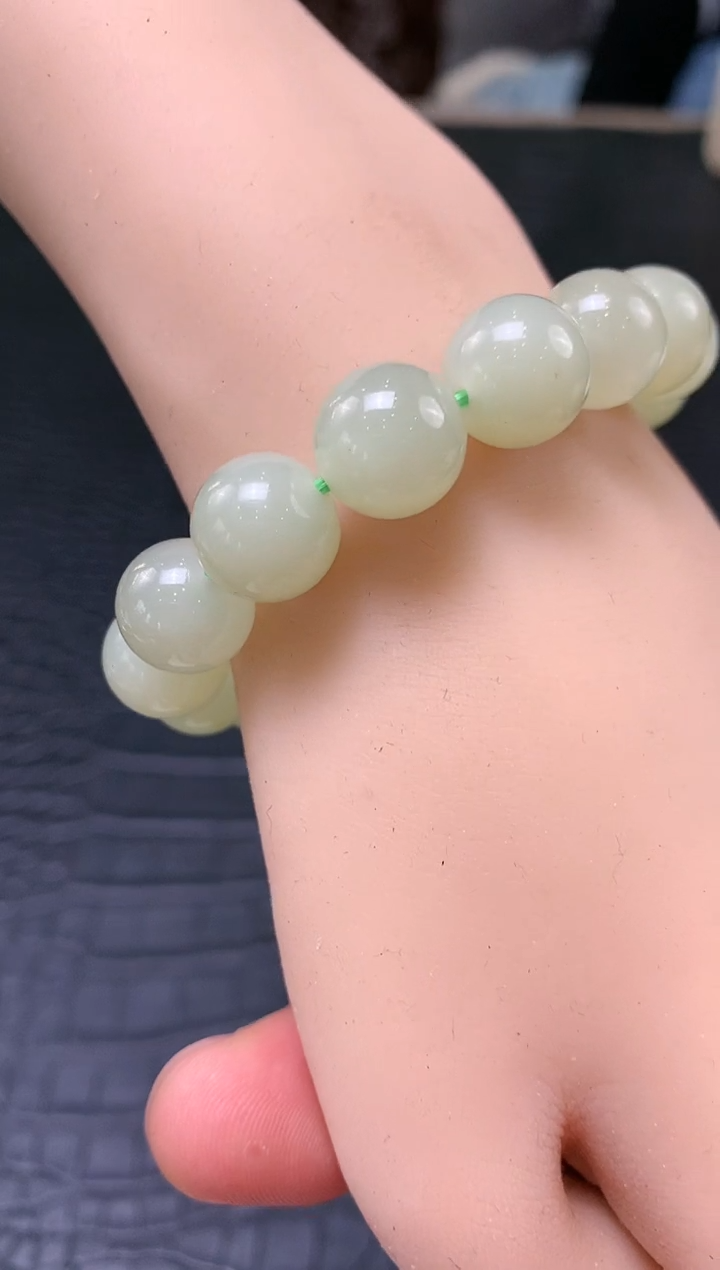 【闪购商品】和田玉手串未镶嵌一个