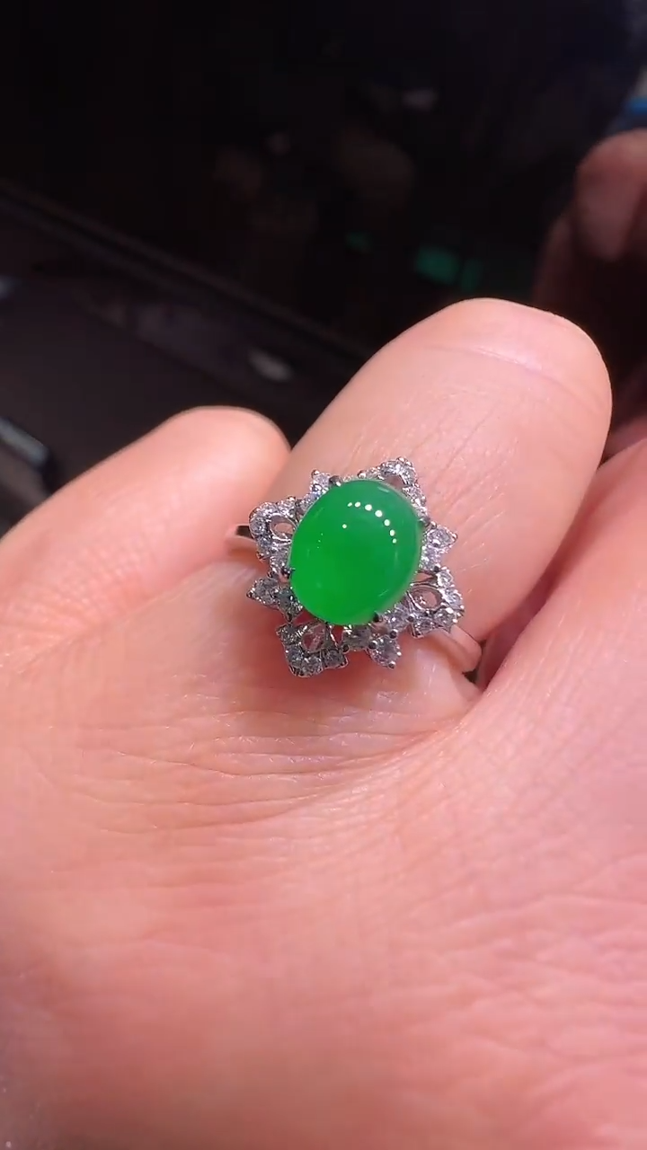 【闪购商品】翡翠戒指18K金镶嵌戒指
