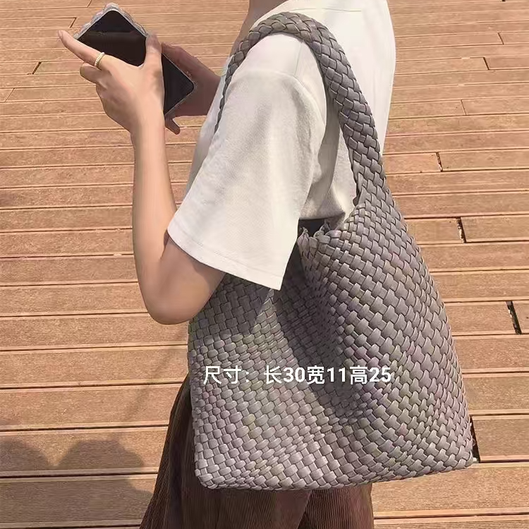 六号链接机场包单肩斜挎女士包轻奢