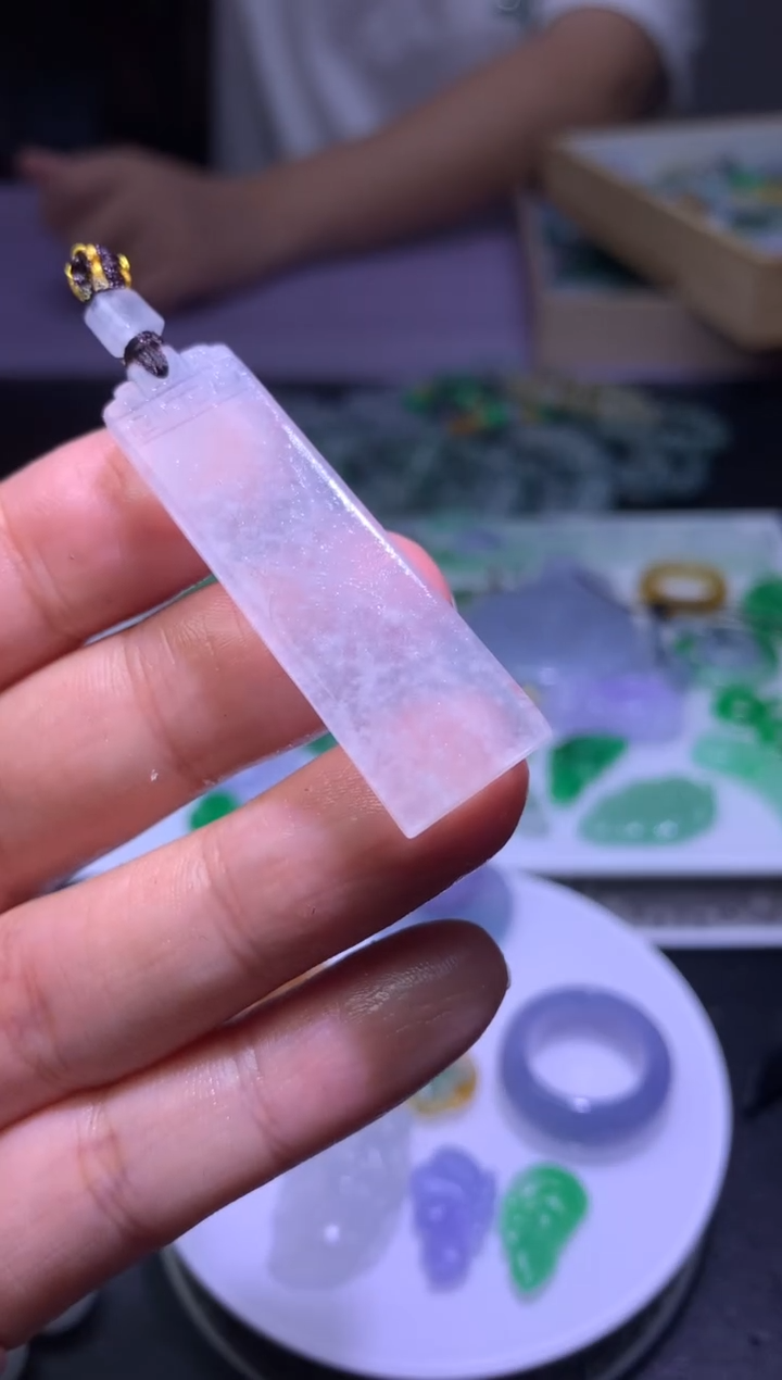 定制翡翠未镶嵌毛货