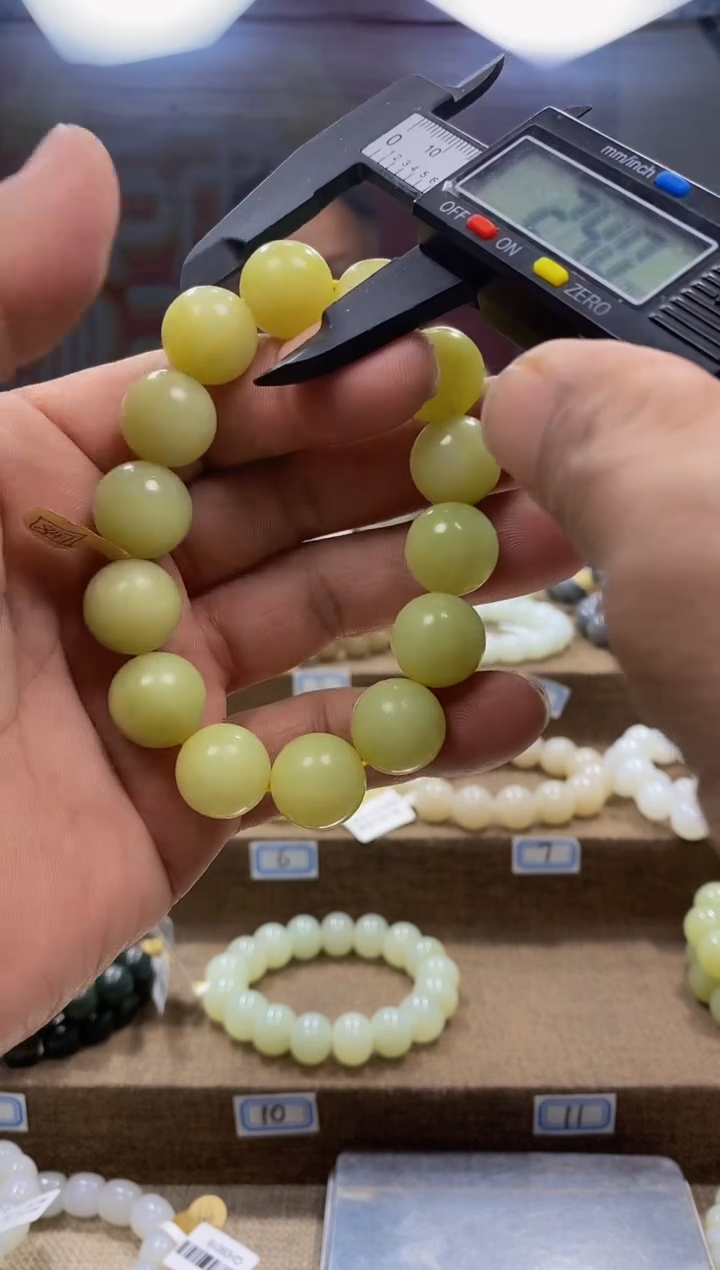 【闪购商品】和田玉手链未镶嵌，