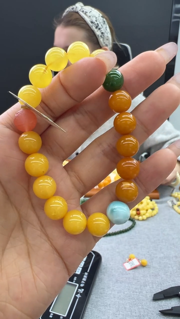 【闪购商品】琥珀手链未镶嵌560秒拍号