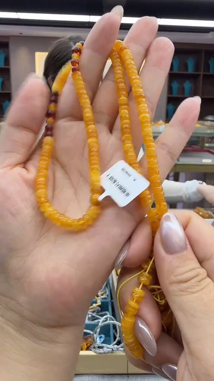 琥珀颈饰未镶嵌37秒拍号 假一罚三 