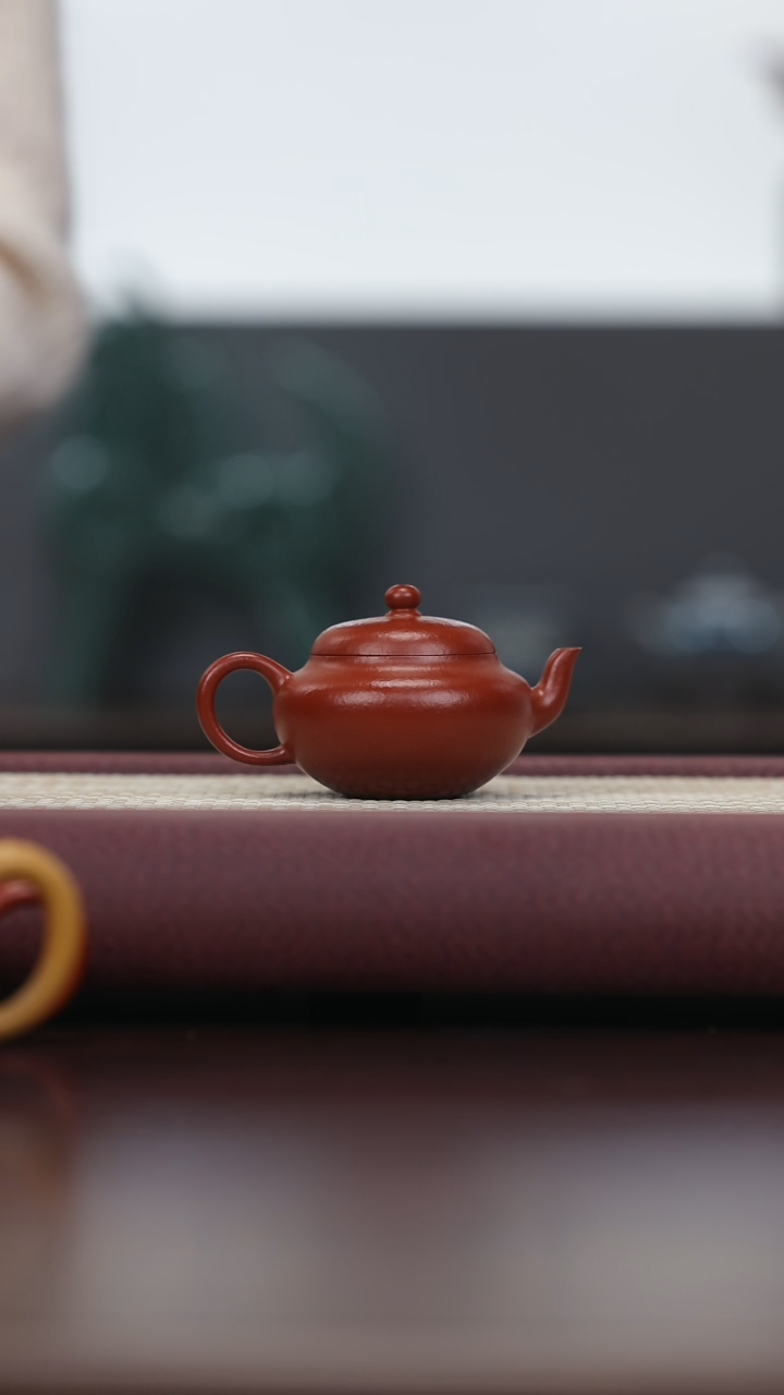 【闪购商品】紫砂茶壶hf大红袍 君德130cc