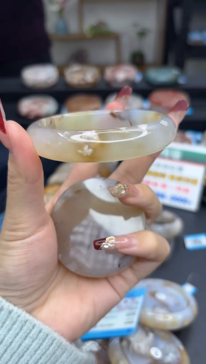 【闪购商品】石英质玉手镯未镶嵌A57(60圈赠送镯心)