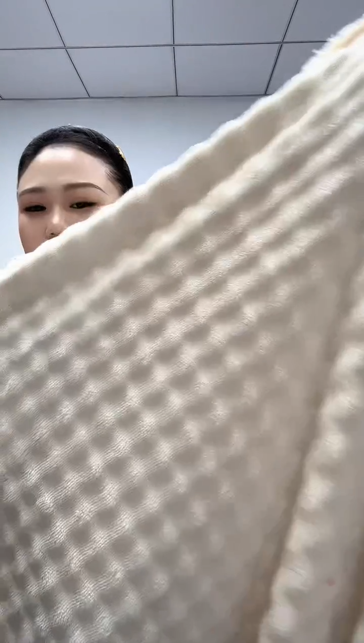 法兰绒2.5X2.3左右以主播所说为准