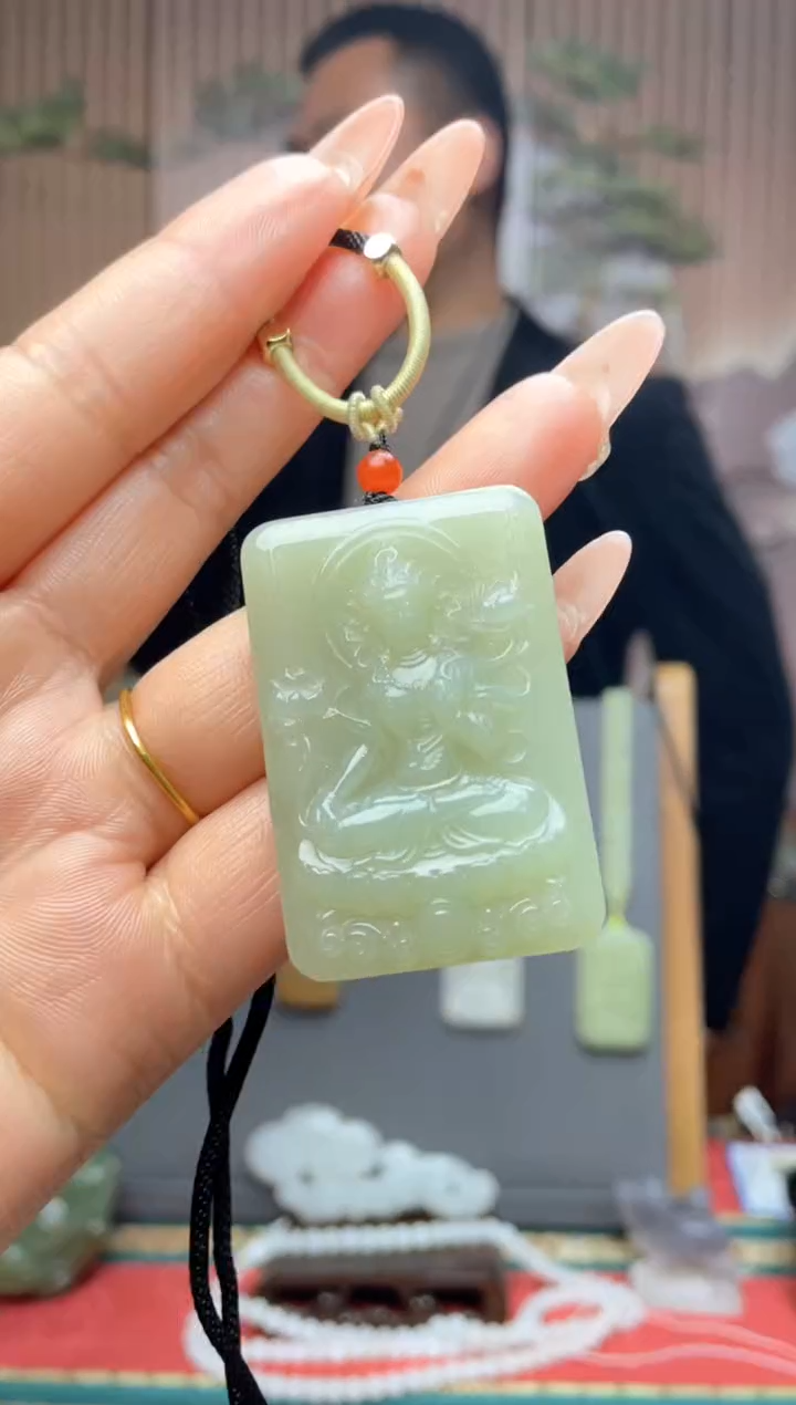 【闪购商品】和田玉颈饰未镶嵌一