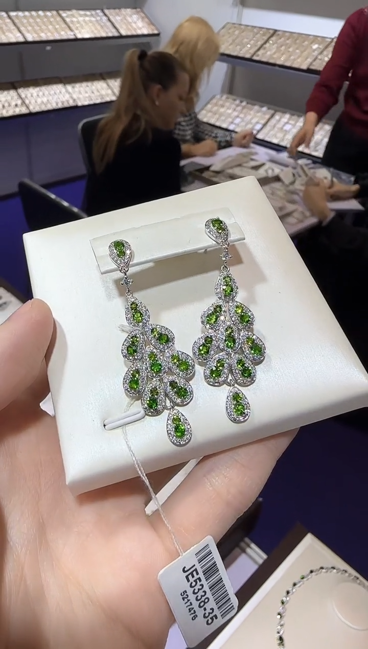 【闪购商品】透辉石耳坠银S925镶嵌设计款