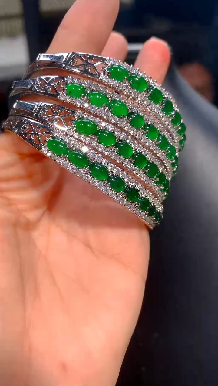 【闪购商品】定制翡翠未镶嵌38-多样性发货 (发其一）