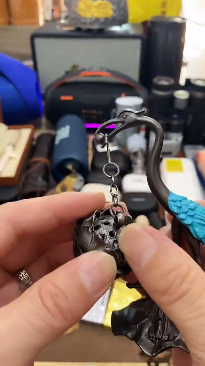 瓷片闪购商品 如图所示