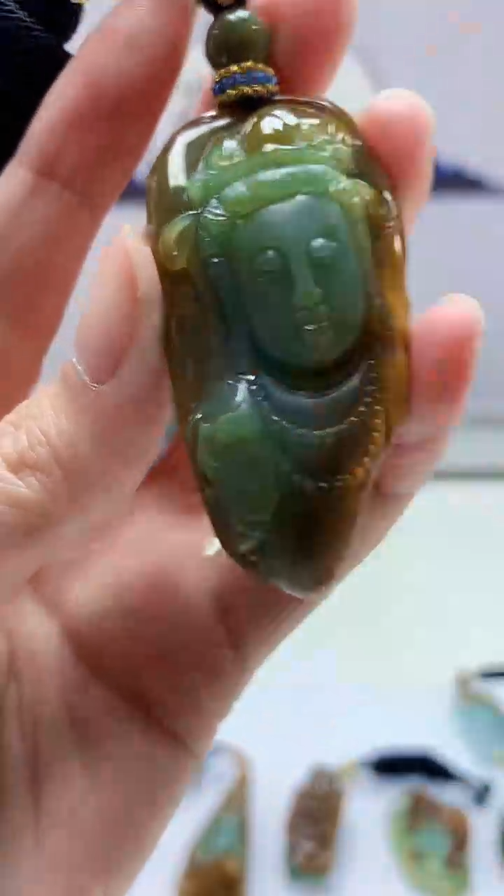 【闪购商品】定制翡翠未镶嵌5028zm-毛货挂件观音206