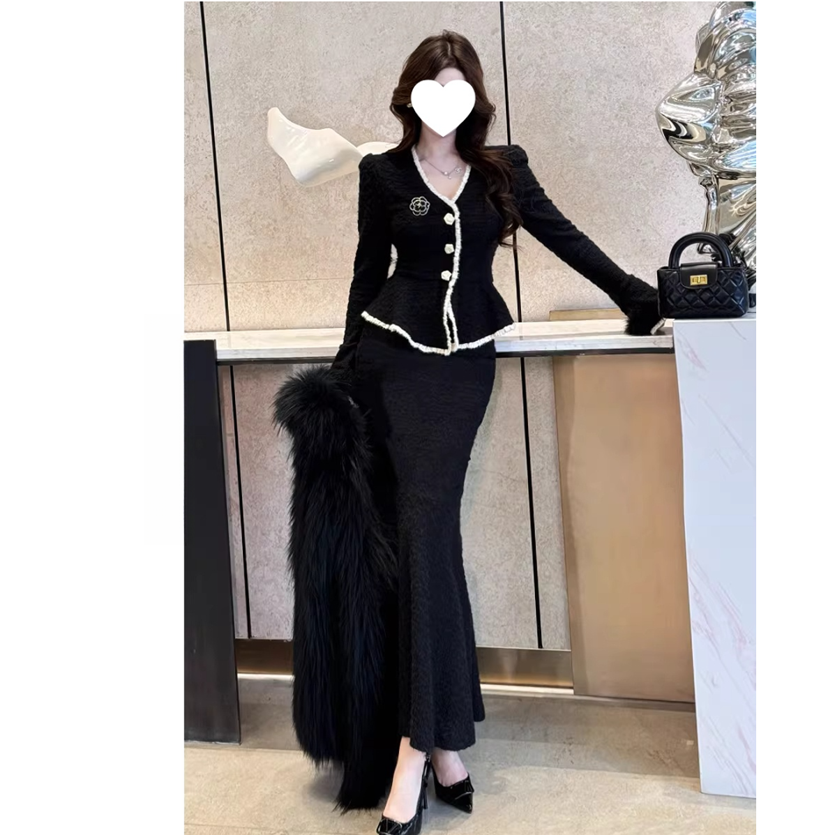 【里斯本小香】冬款横条编织绒内气质上衣半裙两件套