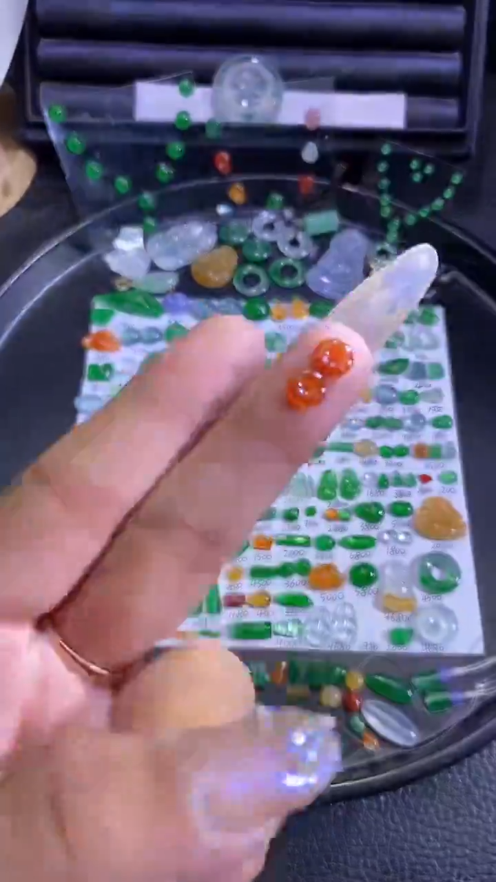 未镶嵌挂件翡翠扣子