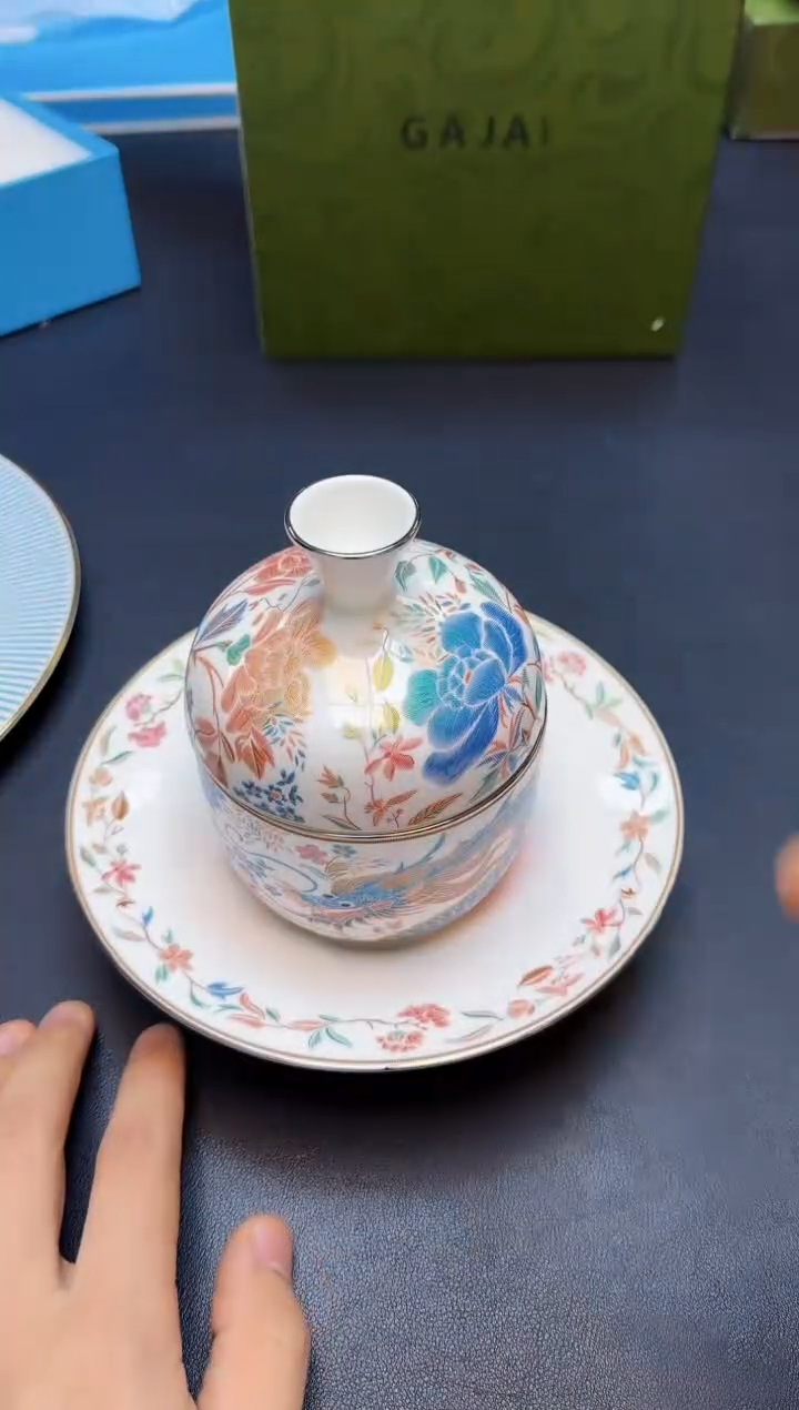 【闪购商品】瓷片全新正品一件不留@@WE304