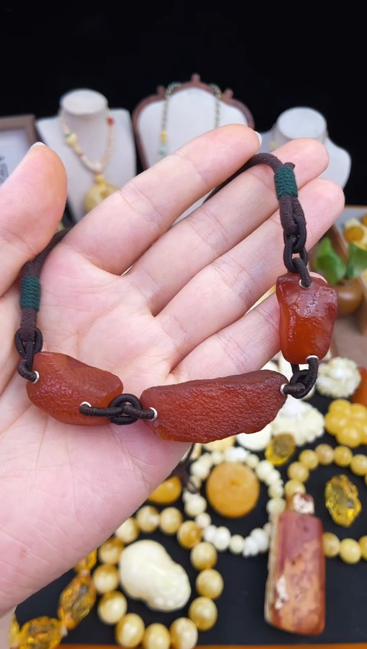 琥珀未镶嵌珠宝奇石柒月