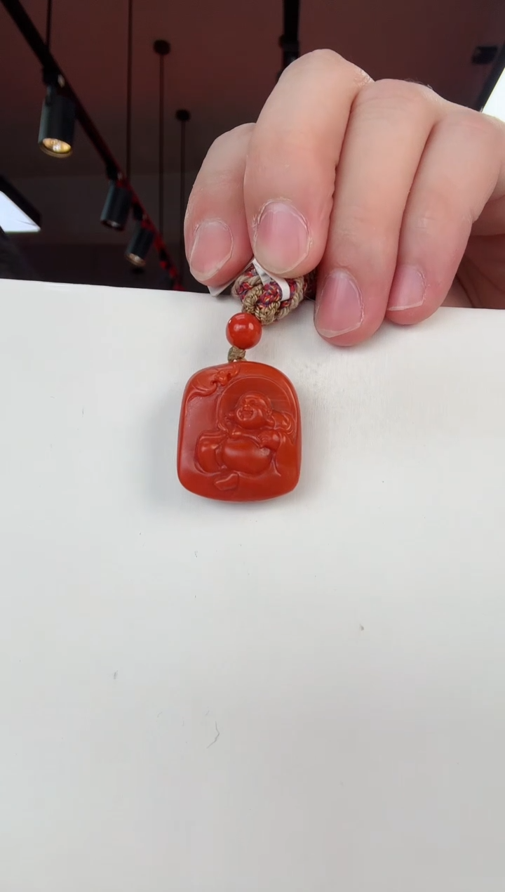 【闪购商品】南红玛瑙吊坠未镶嵌一个/条