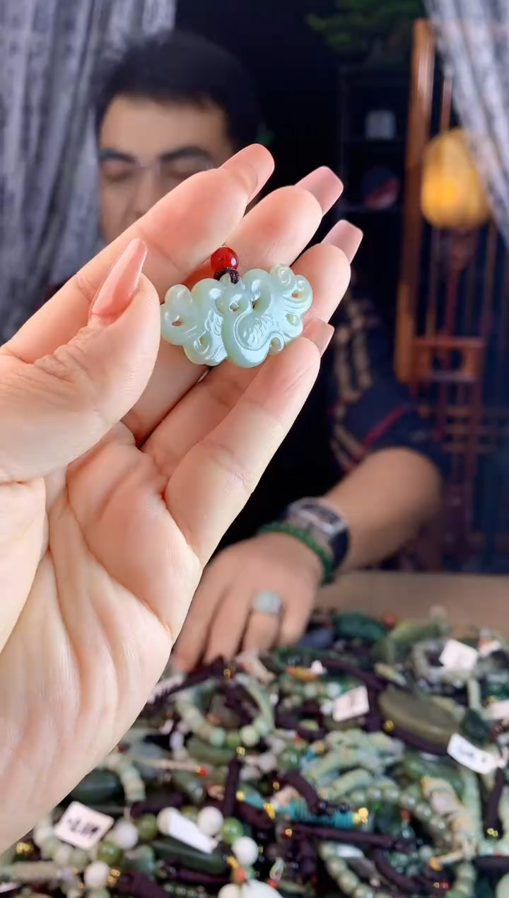 【闪购商品】和田玉挂件未镶嵌多样性发货拍一发一