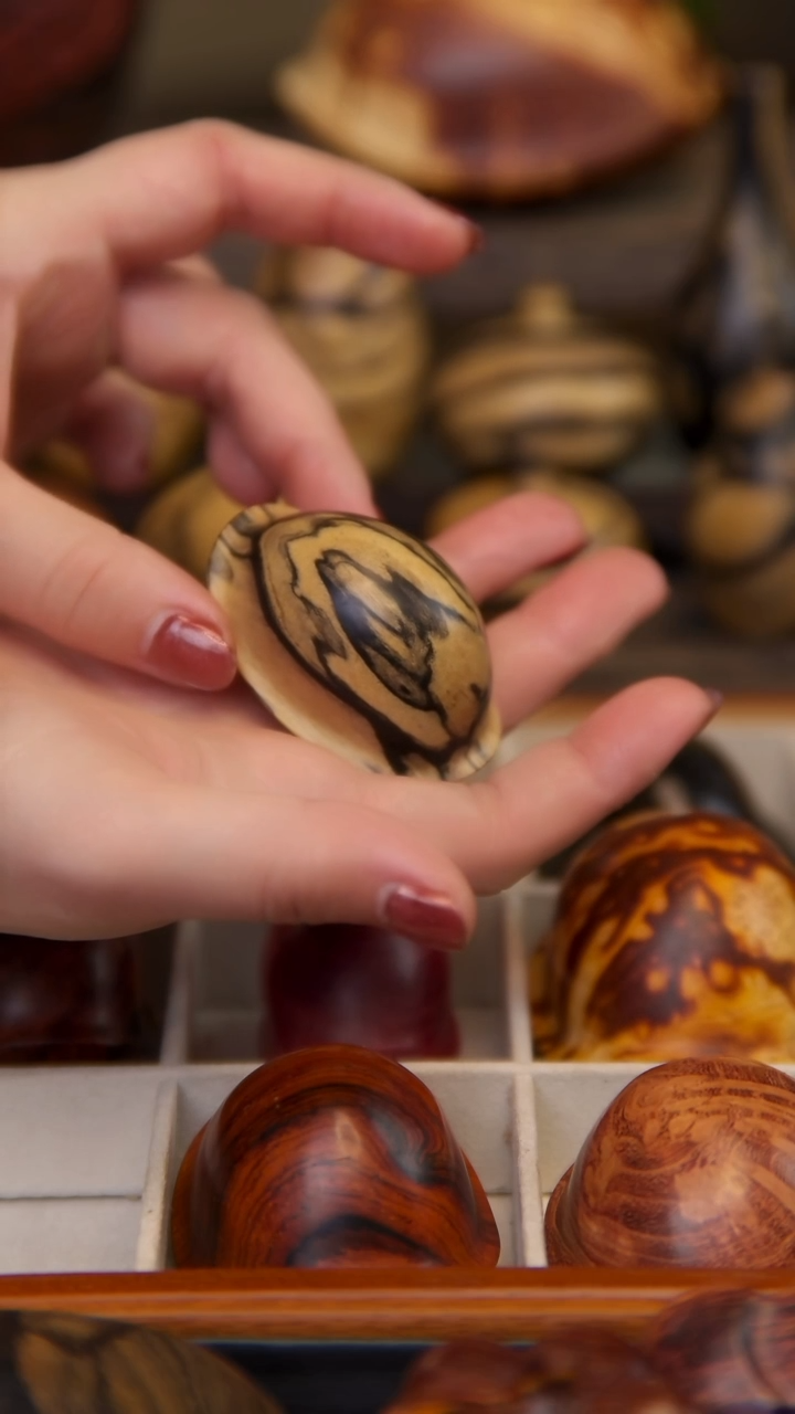 【闪购商品】木黑白檀苍月乌木富甲