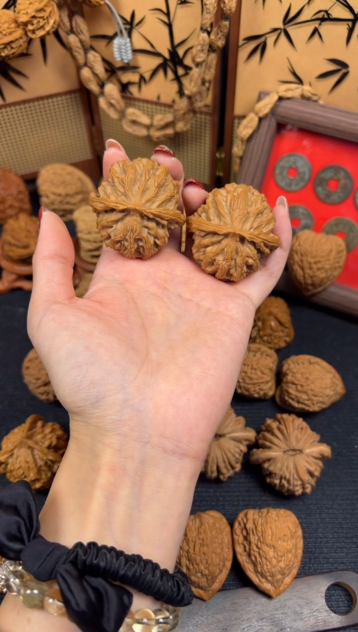 其他核桃44+尺全品苹果园