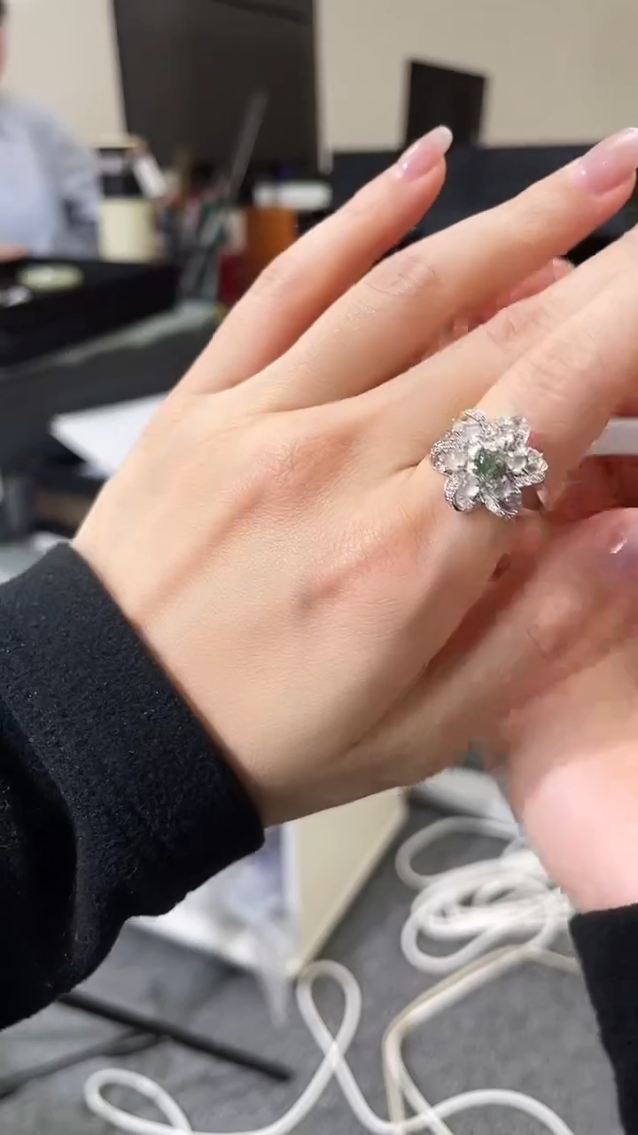 未镶嵌戒指翡翠银镶翡翠