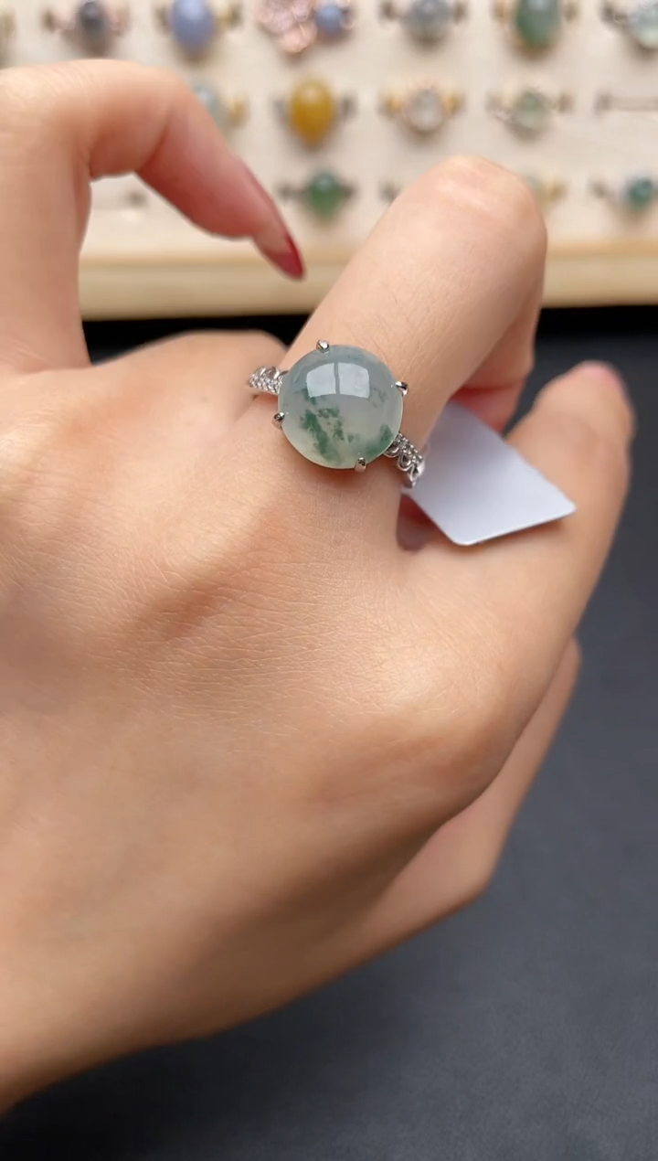 【闪购商品】翡翠戒指银S925镶嵌一物一证一礼盒