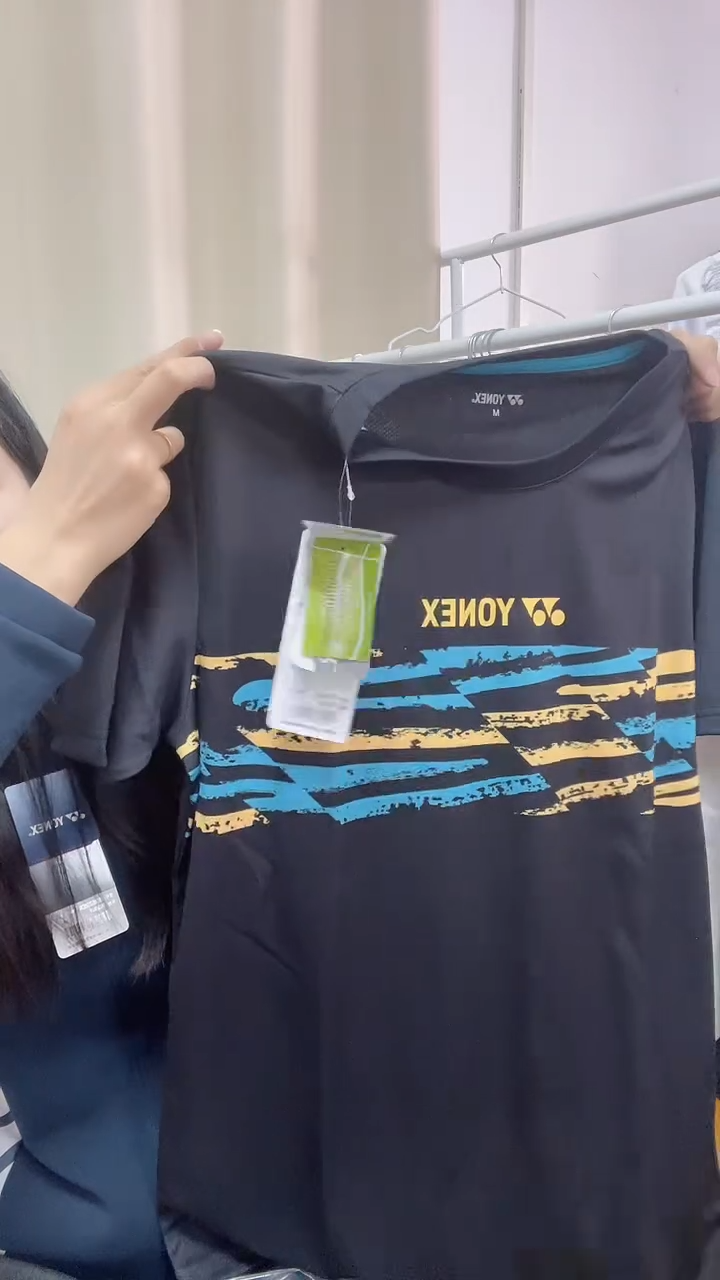 50 正品微瑕 黑色短袖 M