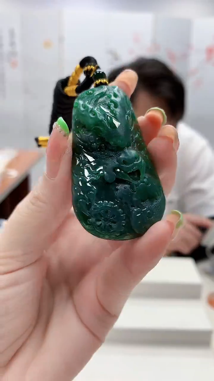 未镶嵌定制翡翠5060ry-毛货挂件111