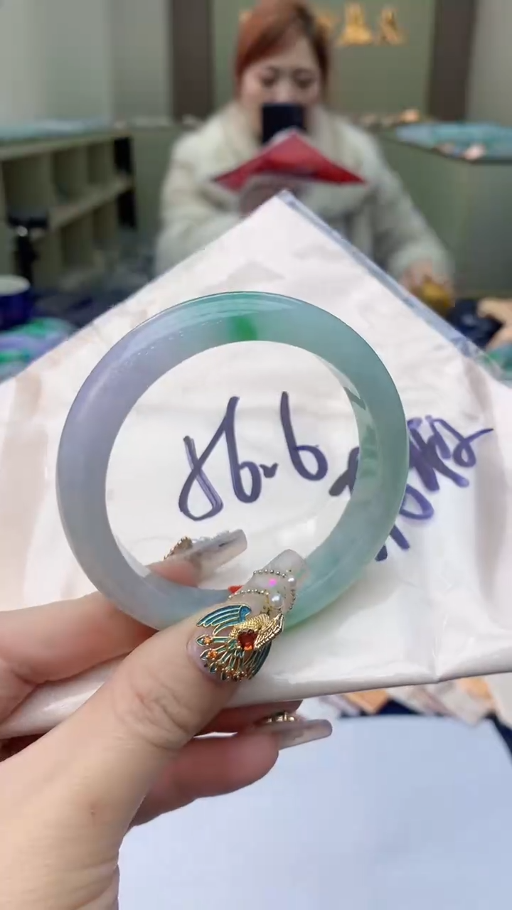 【闪购商品】翡翠手镯未镶嵌1051963043