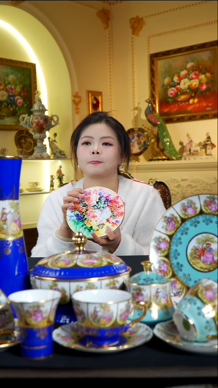 搪瓷米多家中古器物  如图所示  56