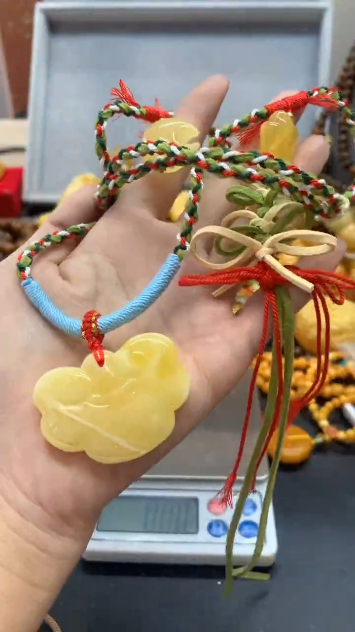 【闪购商品】琥珀珠宝奇石未镶嵌393