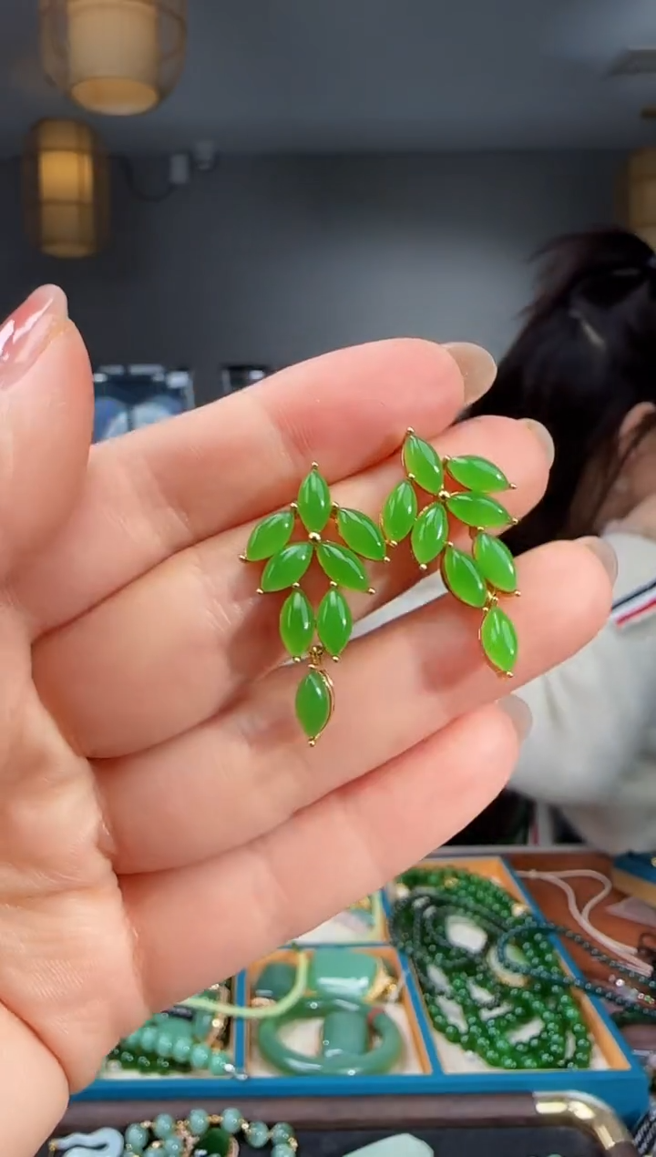 银S925镶嵌和田玉耳饰1