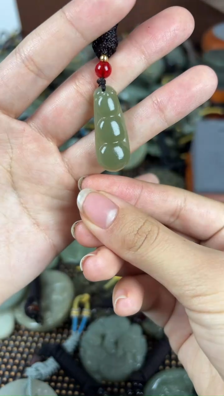 【闪购商品】和田玉颈饰未镶嵌1