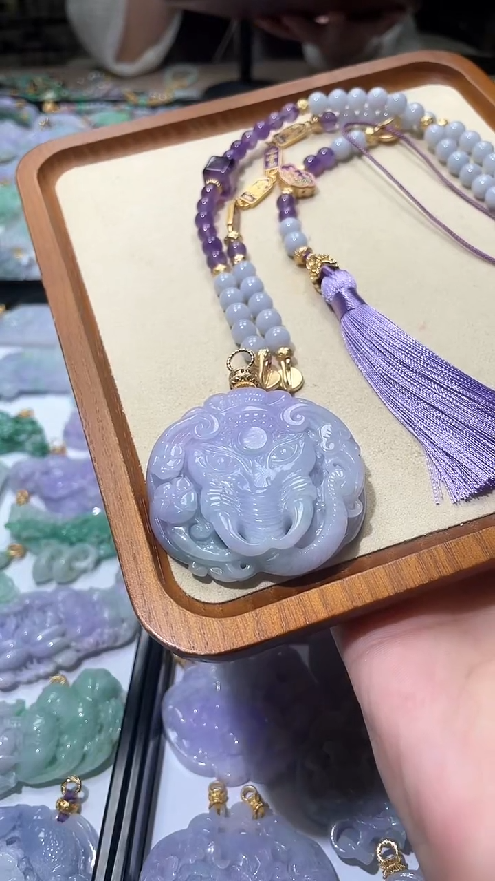 【闪购商品】翡翠颈饰未镶嵌吊坠