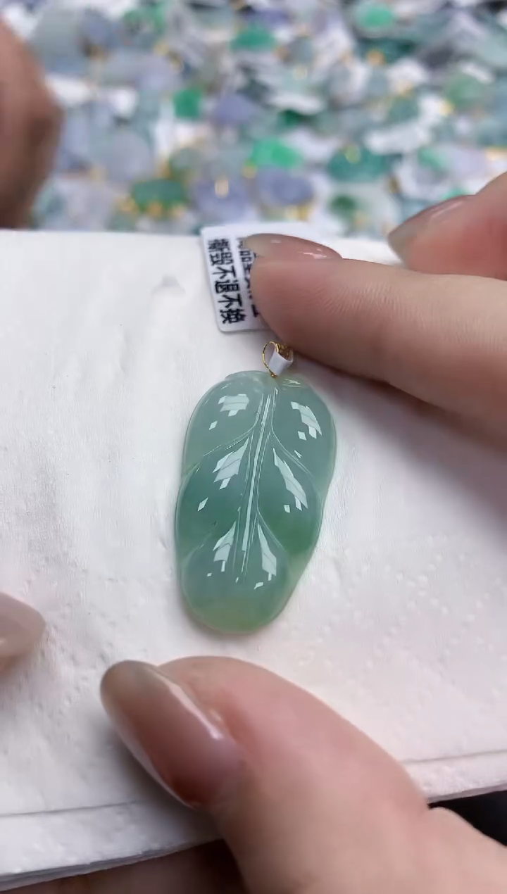 【闪购商品】翡翠颈饰18K金镶嵌天然缅甸翡翠A货