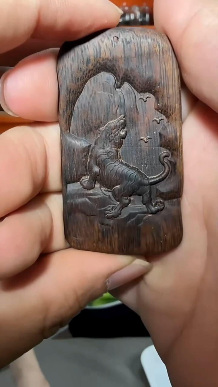 沉香吊坠216号生肖虎多样性发一