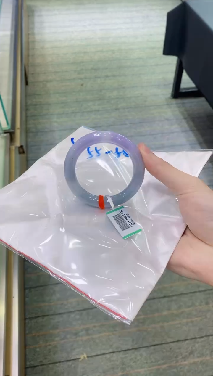 【闪购商品】翡翠手镯未镶嵌             