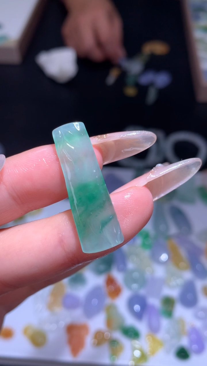 未镶嵌定制翡翠竹节