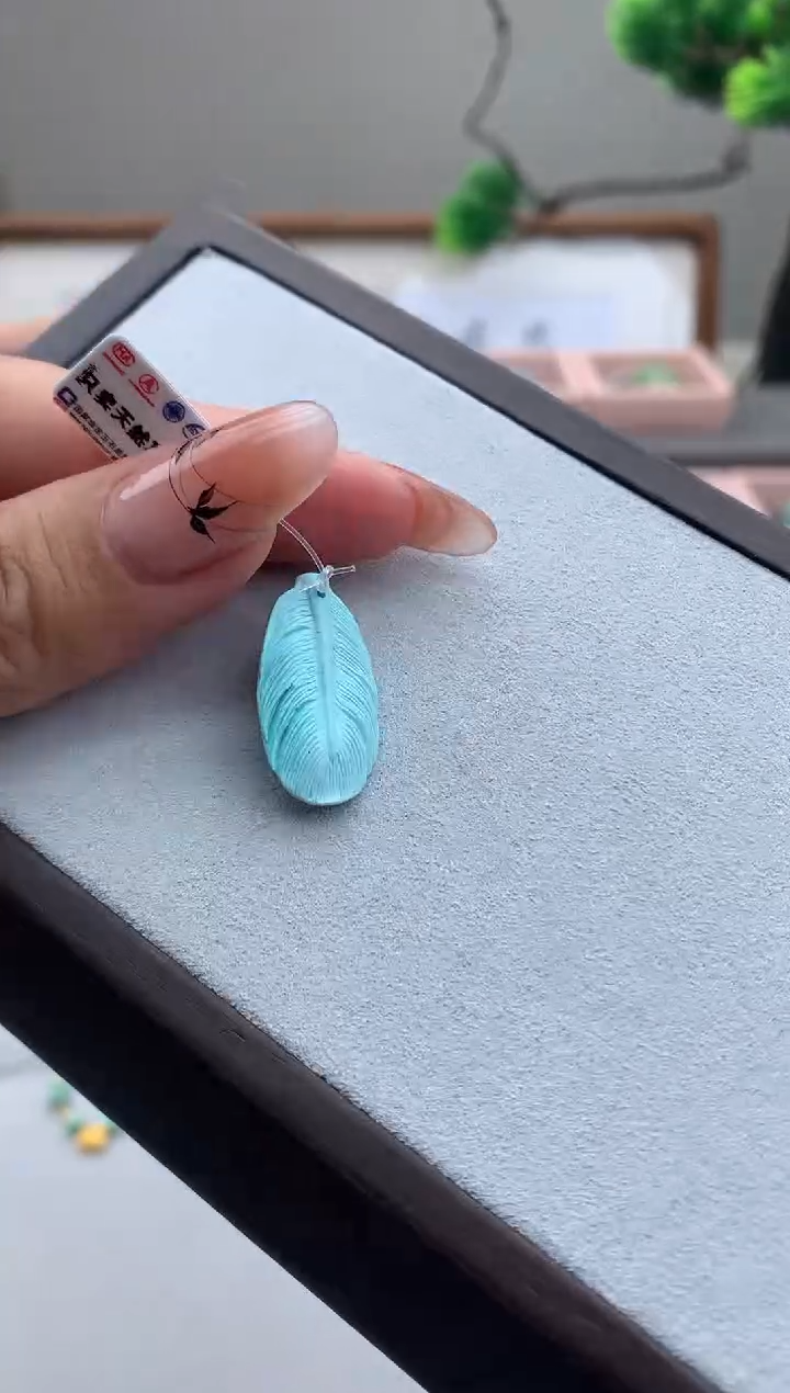 绿松石未镶嵌雕刻A100