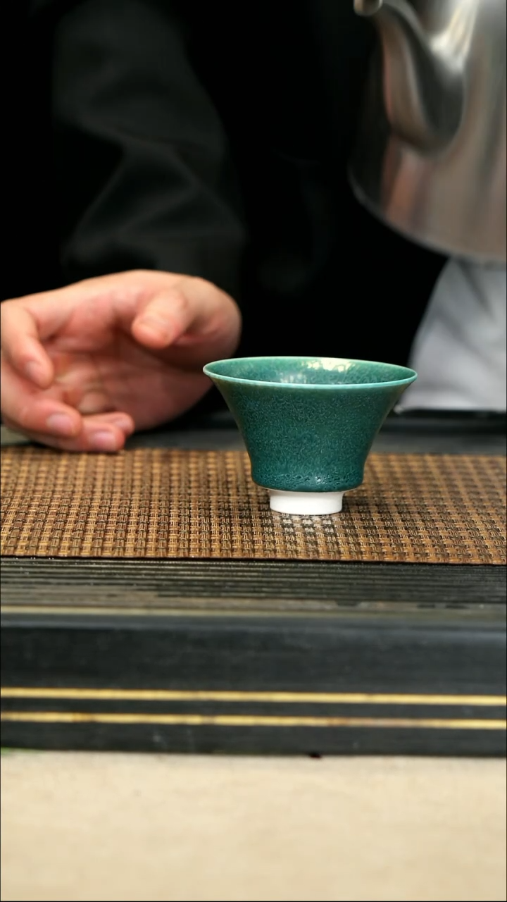 【闪购商品】紫砂茶壶MT92春水 撇口斗笠盏