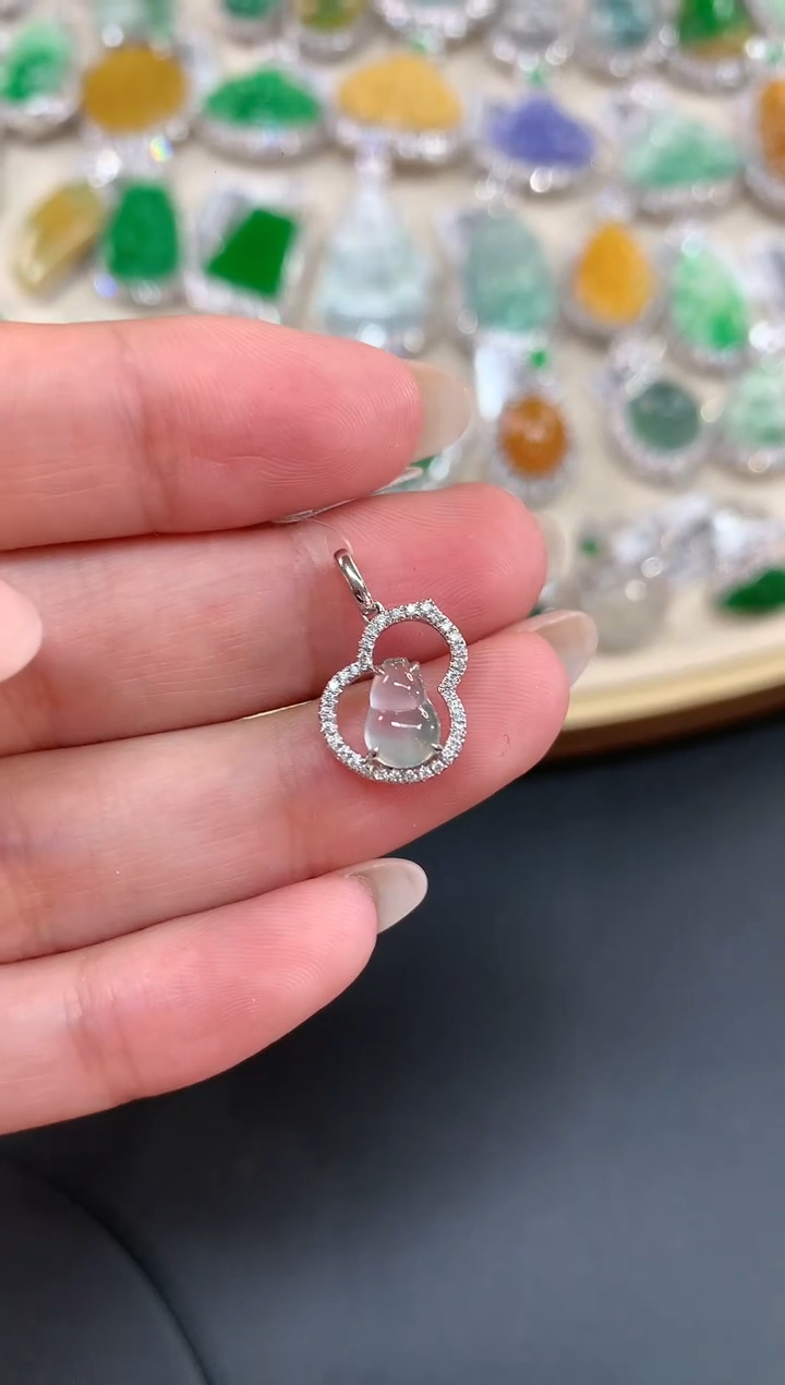 【闪购商品】翡翠吊坠(不含链)18K金镶嵌A706|1800