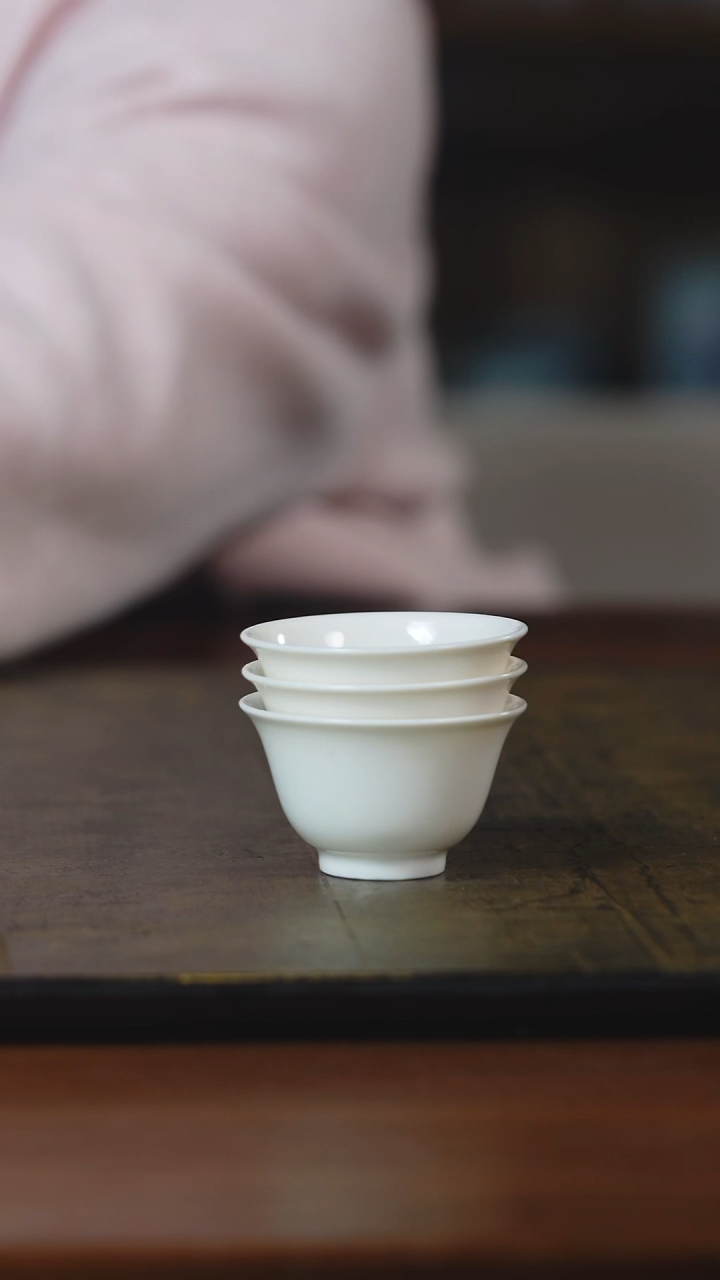 弥云斋云白若琛三客杯