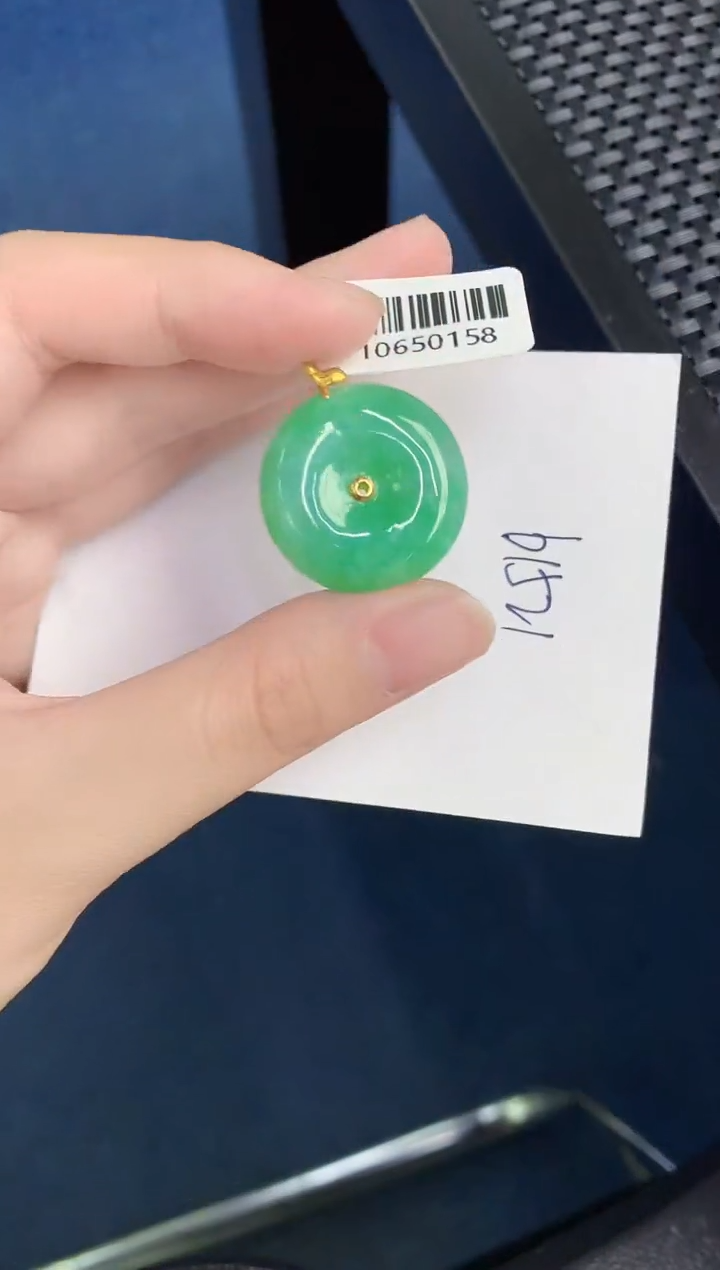 【闪购商品】翡翠颈饰18K金镶嵌000000000