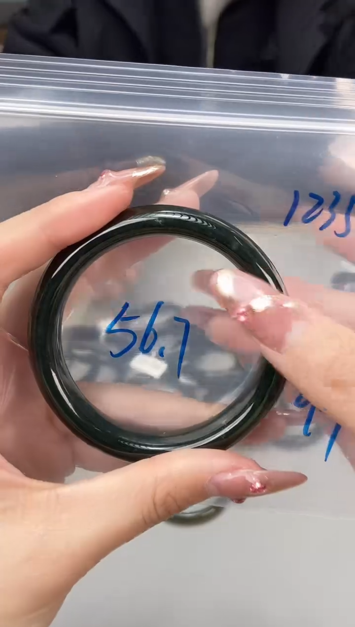 【闪购商品】和田玉手镯未镶嵌天然和田玉手镯1235