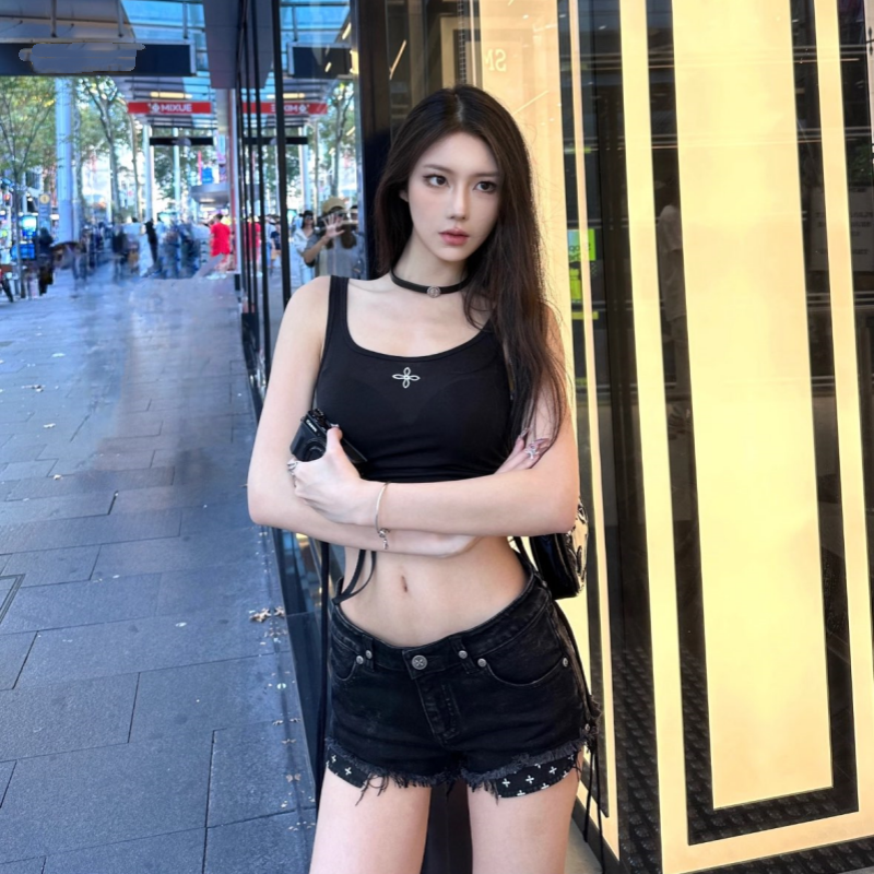 【牛仔短裤合集】荒野钻石牛仔短裤重工彩钻热裤辣妹迷彩短裤25年夏