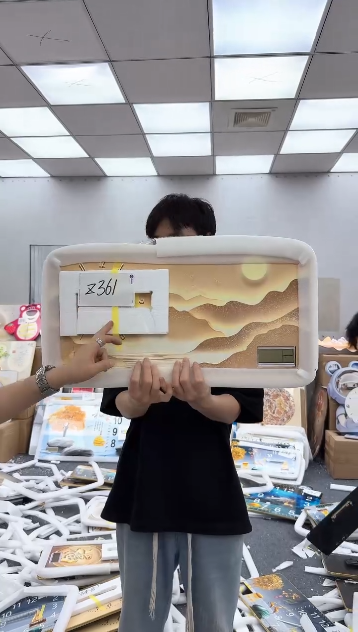 圆形孤品微瑕黑马闪购Z361