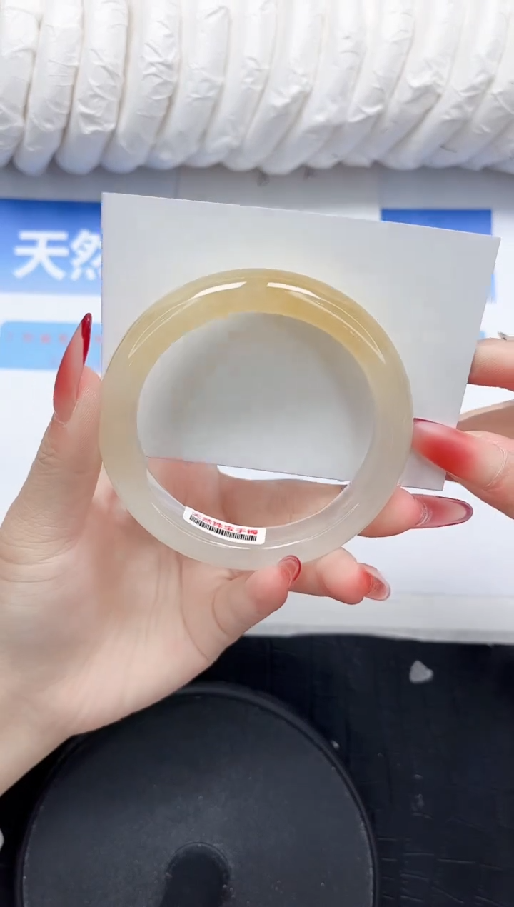 石英质玉手镯未镶嵌155-58