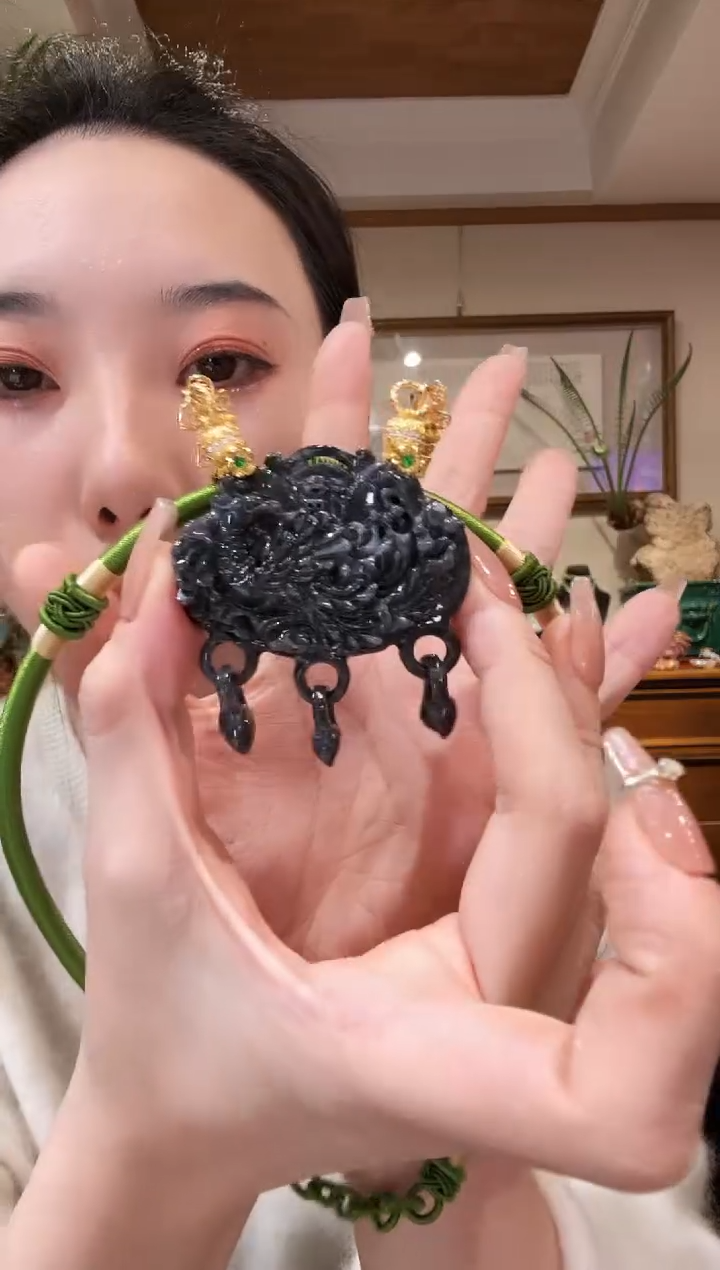 【闪购商品】翡翠颈饰未镶嵌国风