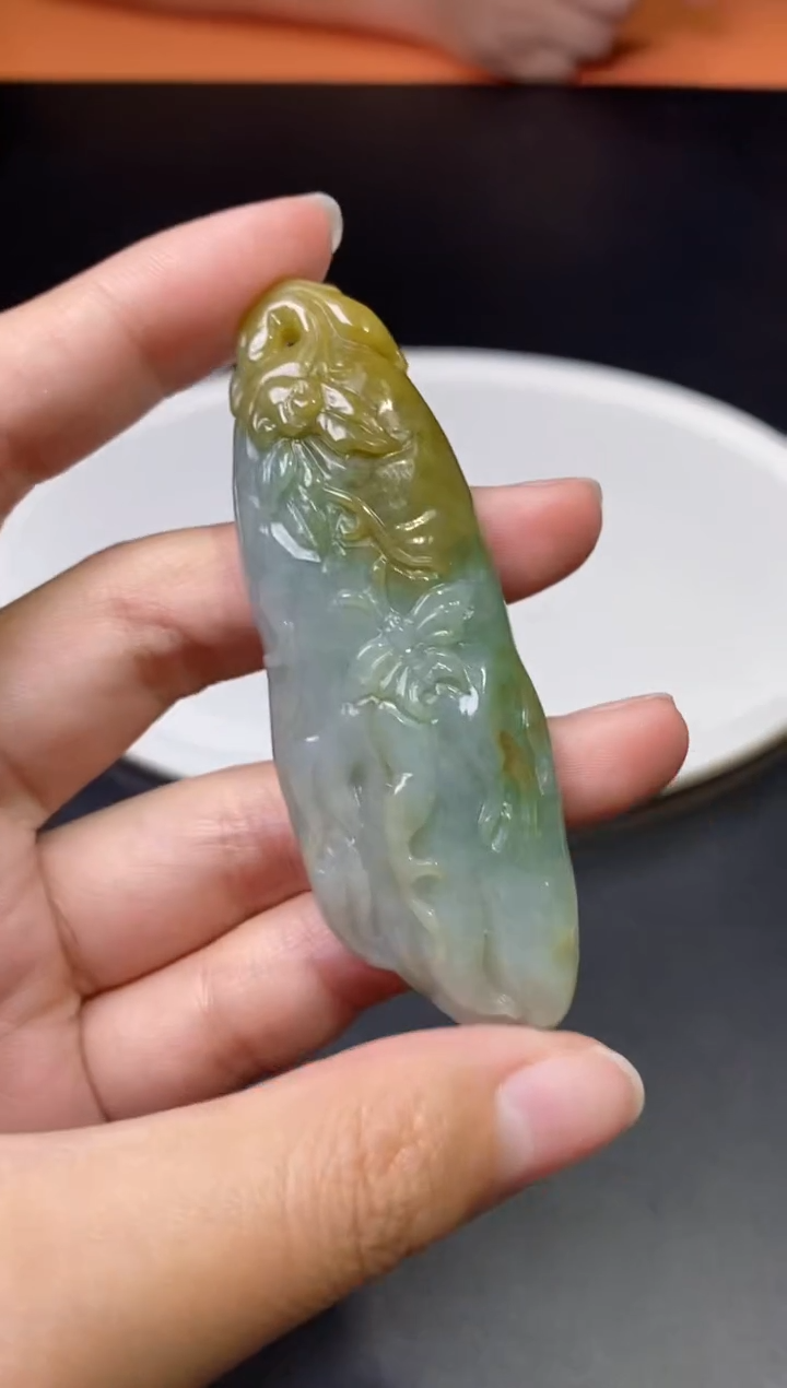 【闪购商品】翡翠颈饰未镶嵌翡翠