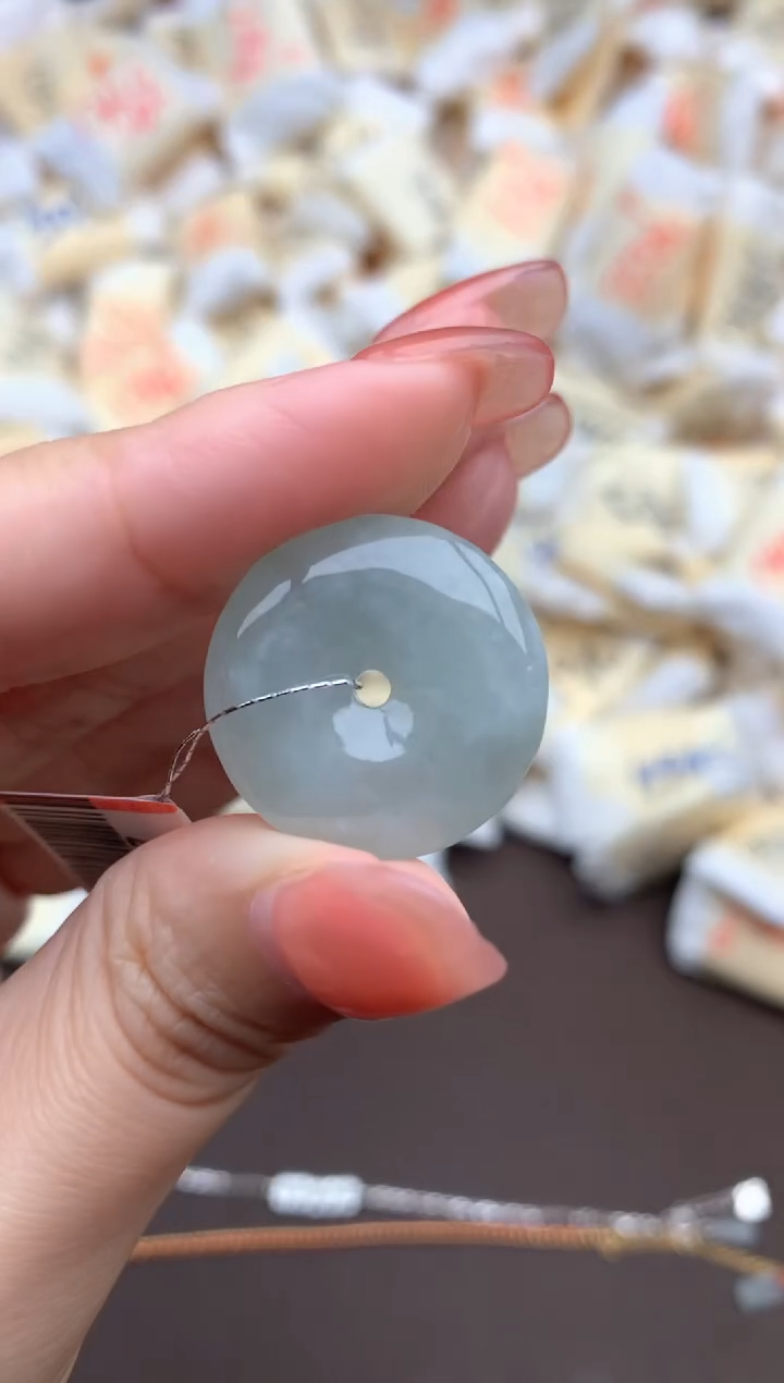 【闪购商品】翡翠挂件未镶嵌一